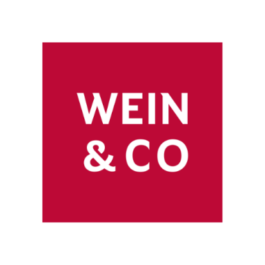 Wein & Co Logo in Weiß auf rotem Hintergrund.